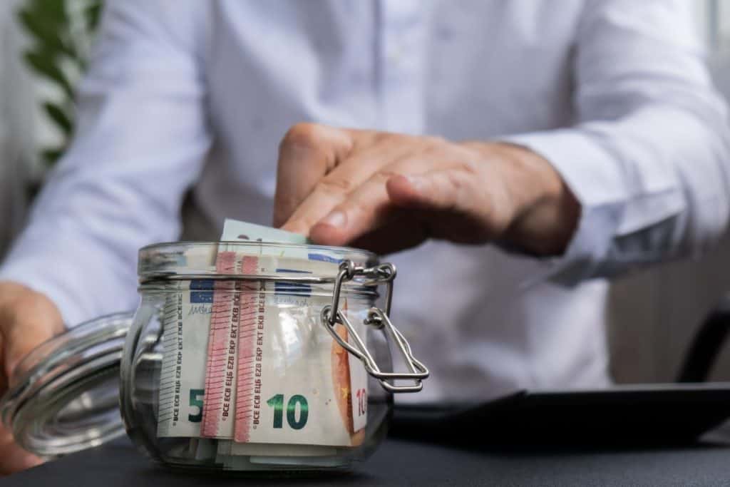 Da li je sada pravo vrijeme za štednju u eurima Da li je sada pravo vrijeme za štednju u eurima
