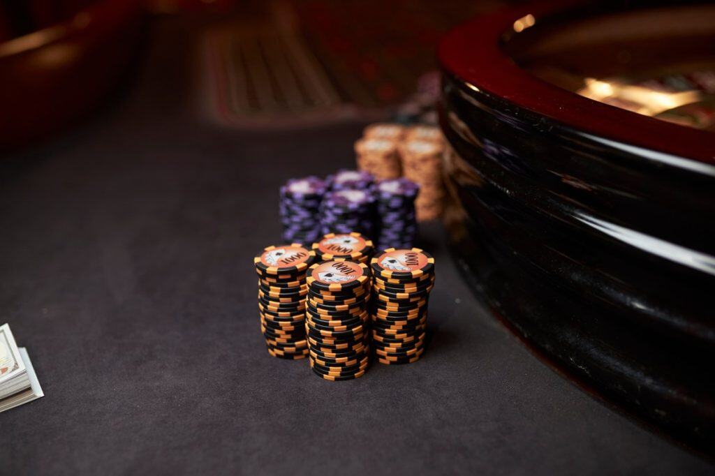 Kako pročitati recenzije online casina i prepoznati pouzdane izvore